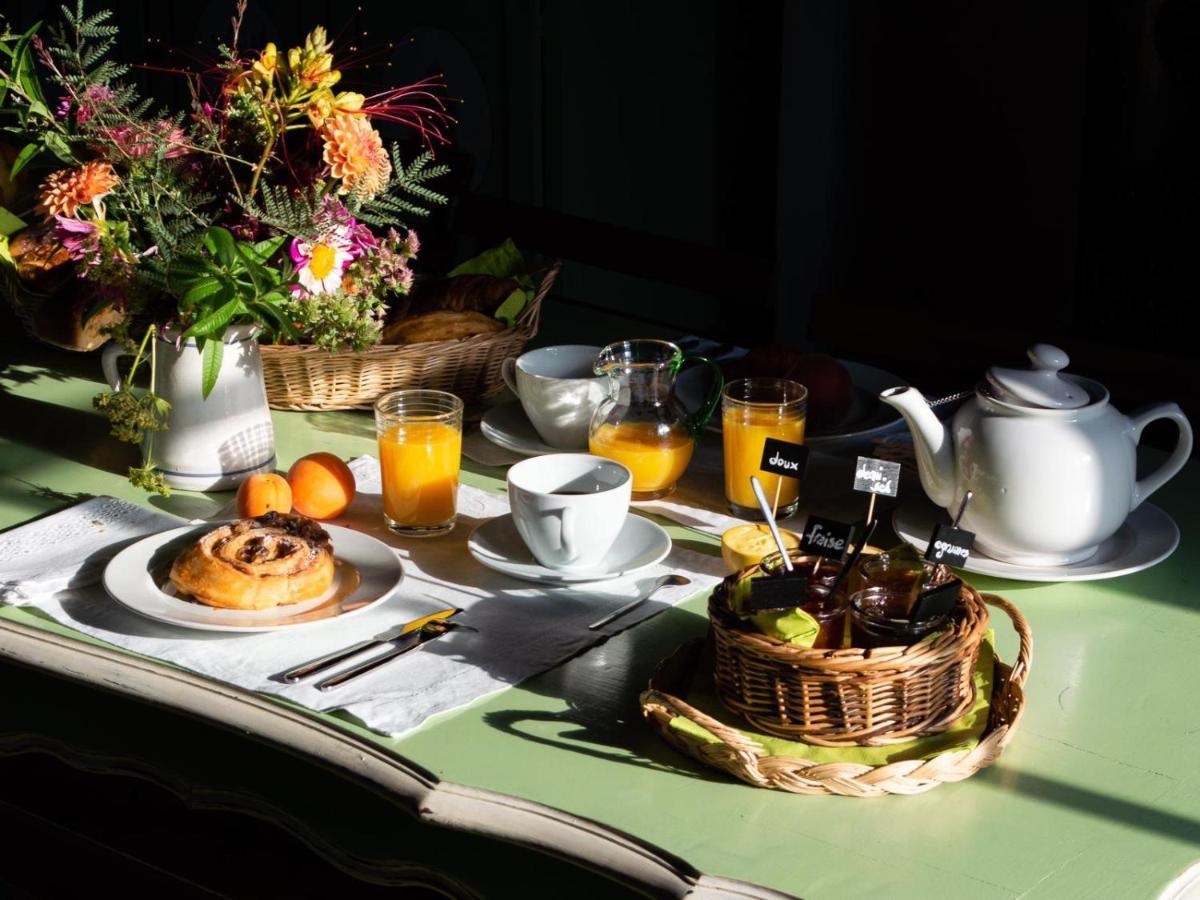 Le Pavillon D'Arnajon Hotel Le Puy-Sainte-Réparade Екстериор снимка